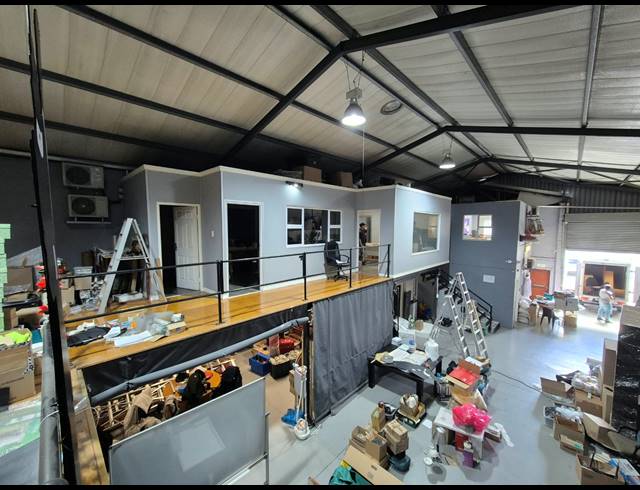 490M² WAREHOUSE TO LET IN PAROW INDUSTRIAL